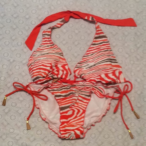 George Ruffled Bikini - Picture 2 of 8